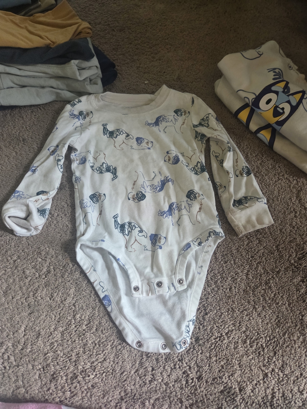 👕 48-Piece Toddler Boy Clothing Lot | 18M–2T - Picture 3 of 16